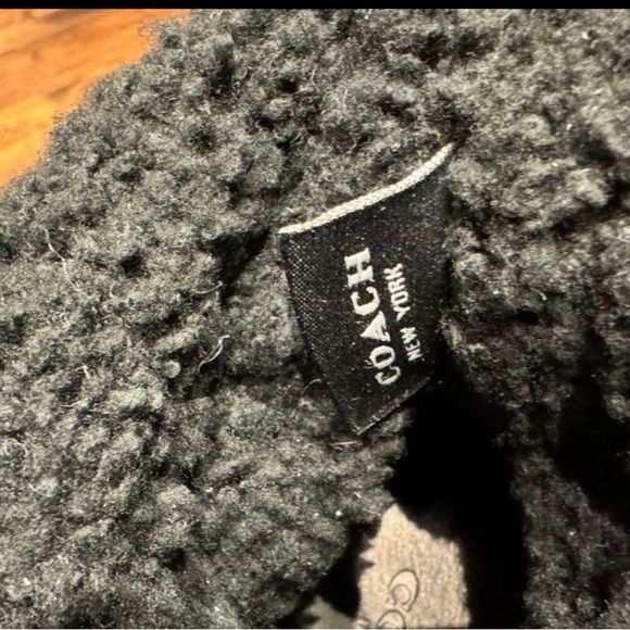 Coach Bootie Black Kisslock Leather Wedge Sheepskin Shearling Boot Size 6 - Picture 10 of 10